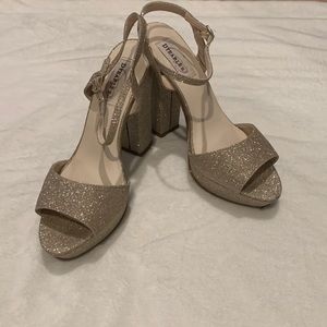 Gold fancy heels size 8.5